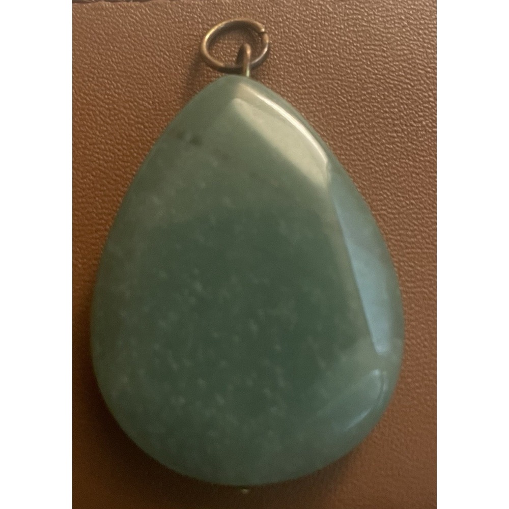 Teardrop-Shaped Green Aventurine Gemstone Pendant - Picture 2 of 3